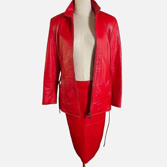DC Collection Vintage Red Leather 2 Piece Suit - Picture 2 of 9
